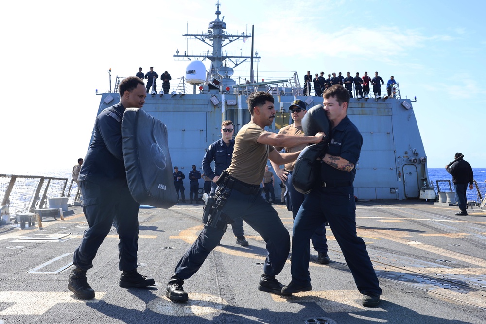 USS Gravely Conducts Southern Border Operations