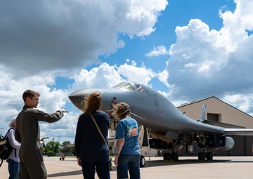 Lt. Col. William E. Dyess relatives tour base