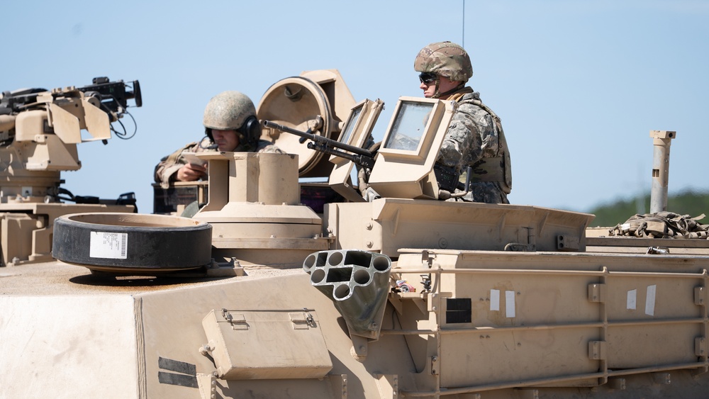 Lt. Gen. Kevin D. Admiral visits 1-9CAV Live-Fire Exercise
