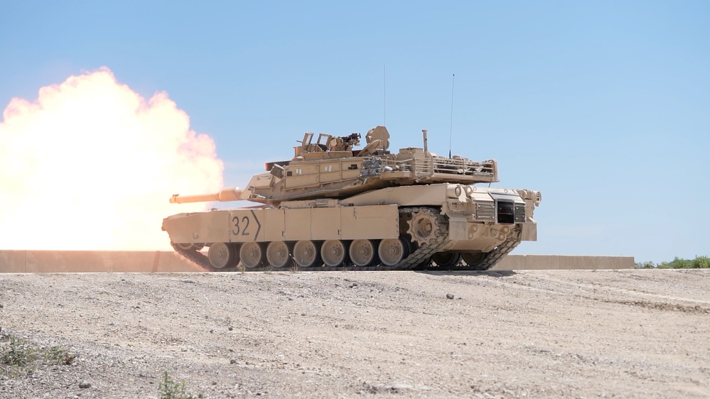 Lt. Gen. Kevin D. Admiral visits 1-9CAV Live-Fire Exercise