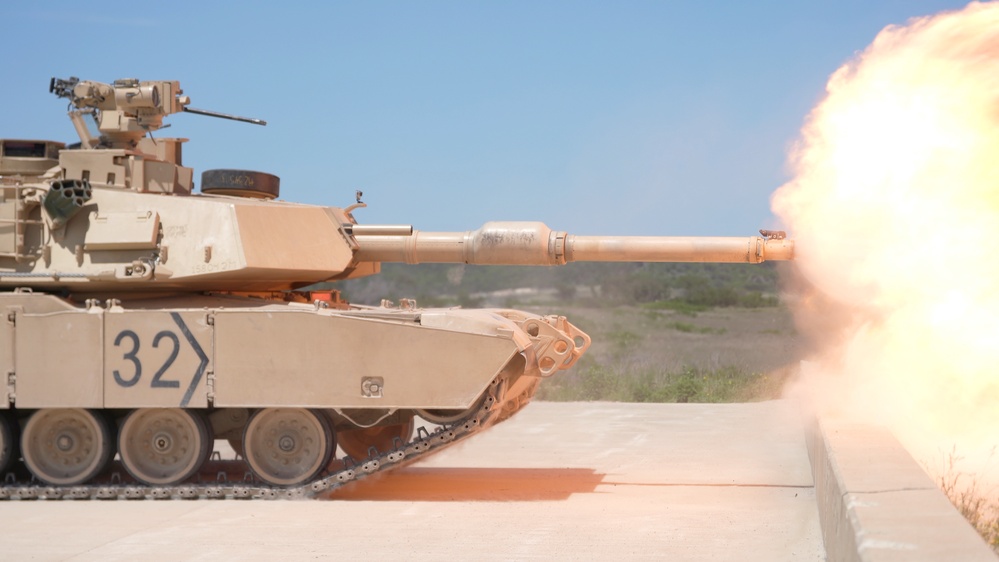 Lt. Gen. Kevin D. Admiral visits 1-9CAV Live-Fire Exercise
