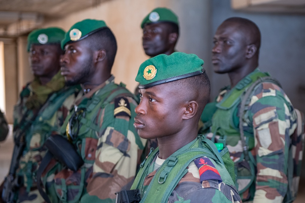 Partners: COFUMACO and Royal Netherlands Forces Conduct Bilateral Training