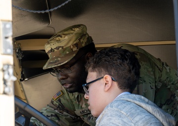 13th Armored Corps Sustainment Command Soldiers Support the Pfluger Student Leadership Conference