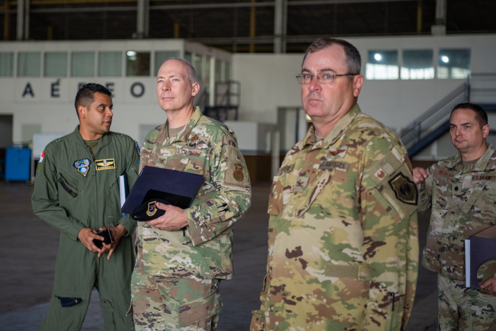 Air-to-Air Meeting at SENAN Aeronaval Headquarters
