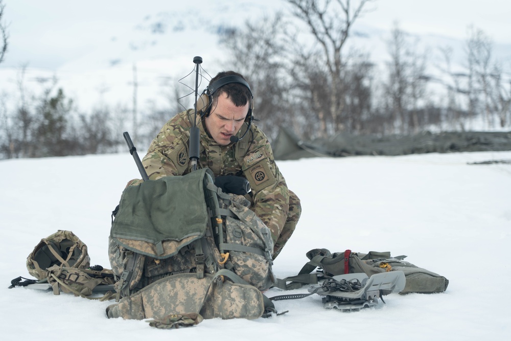 Paratroopers from 82nd ABN DIV conduct integrated Joint Forcible Entry training during DEFENDER 25