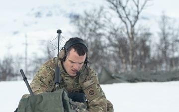 Paratroopers from 82nd ABN DIV conduct integrated Joint Forcible Entry training during DEFENDER 25