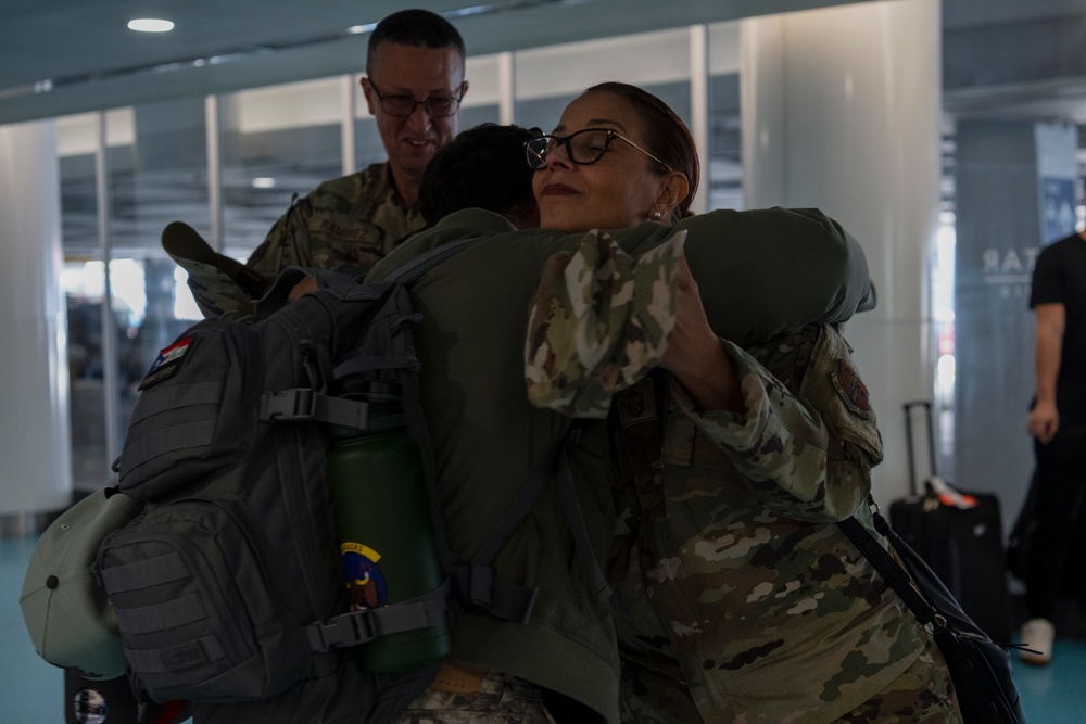 141st ACS deployers arrival