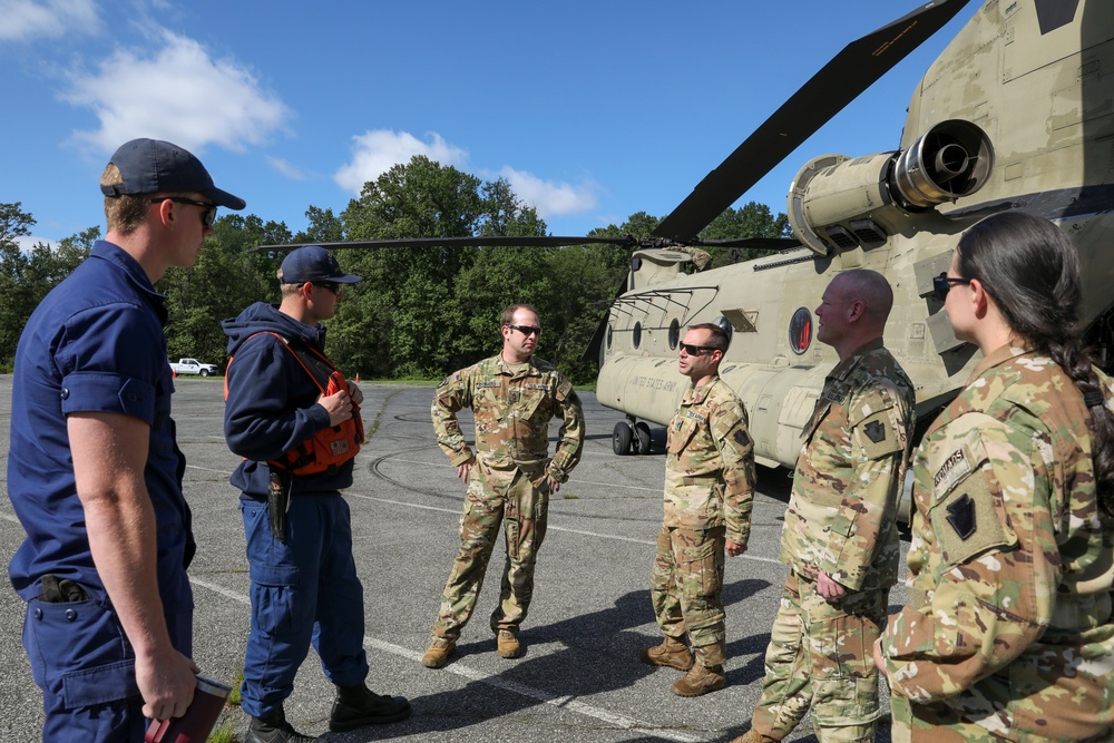 Pa. Guard aviation partners with Coast Guard