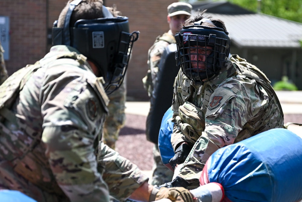 IDLC25: Combatives and TCCC