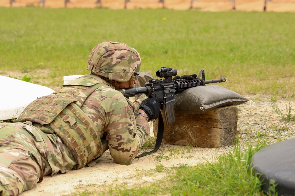 82nd DSTB Conducts M4A1 Zero Range