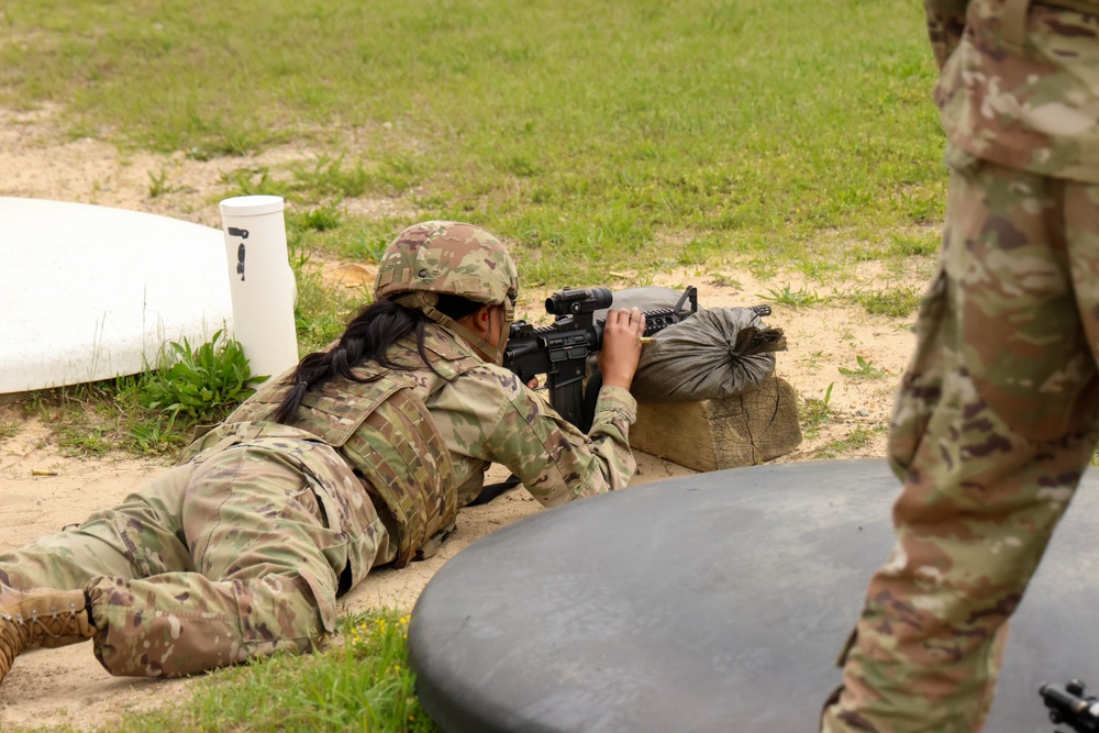 82nd DSTB Conducts M4A1 Zero Range