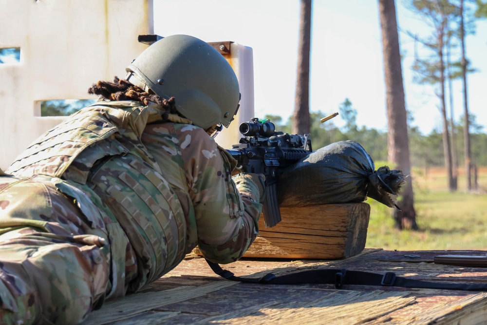 82nd DSTB Conducts M4A1 Qualification Range