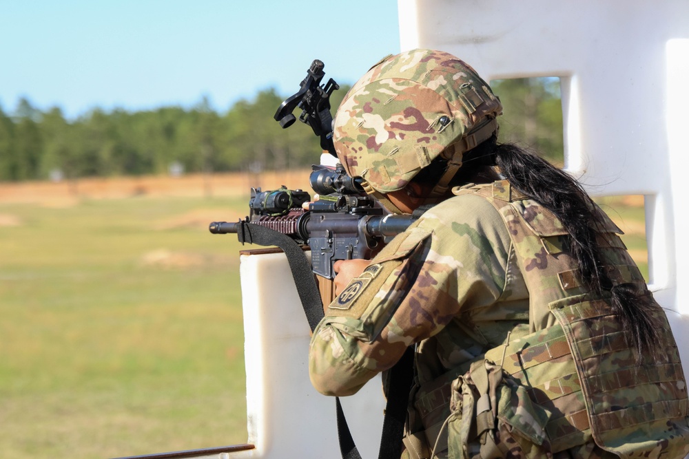 82nd DSTB Conducts M4A1 Qualification Range