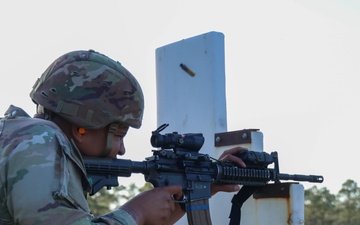 82nd DSTB Conducts M4A1 Qualification Range
