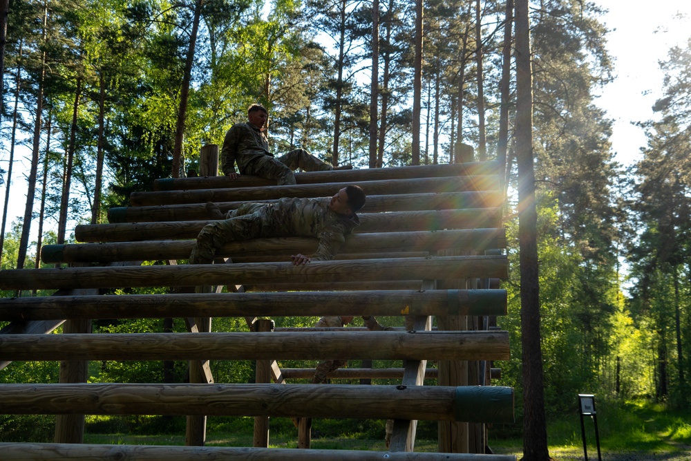 V Corps BSC - Obstacle Course