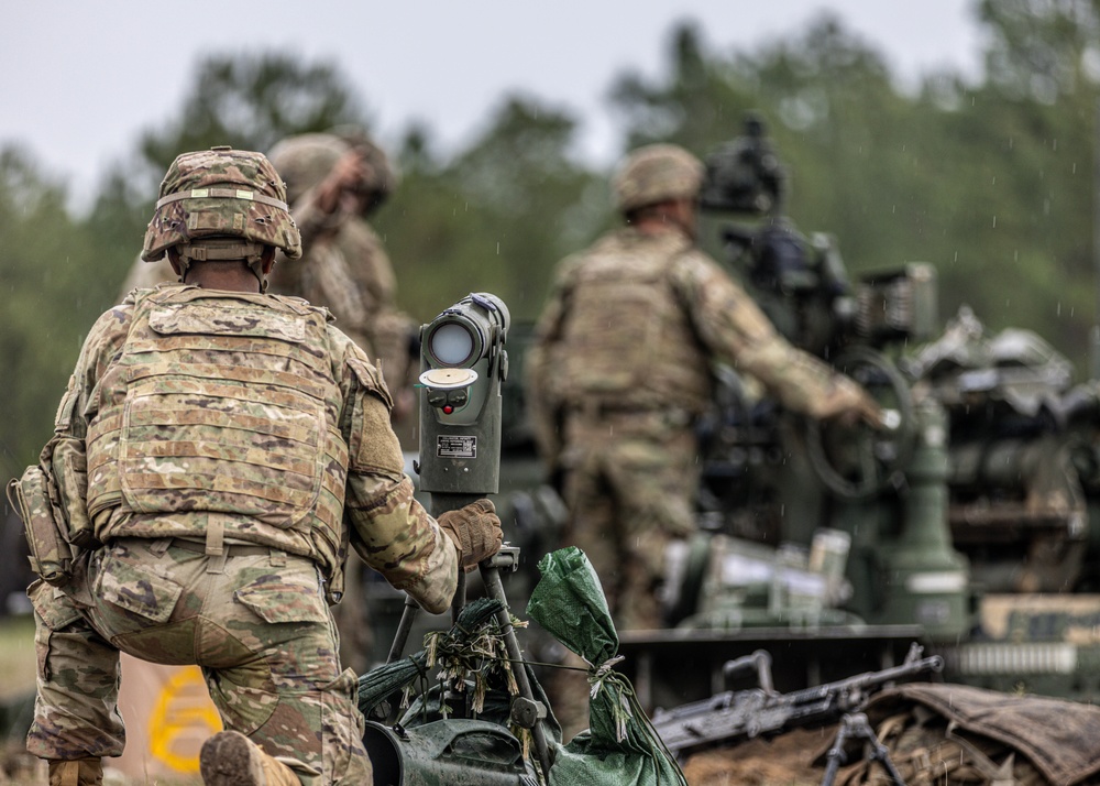 3-319 Gun Devils conduct Operation Copper Drop with Marines assigned to HMH-464