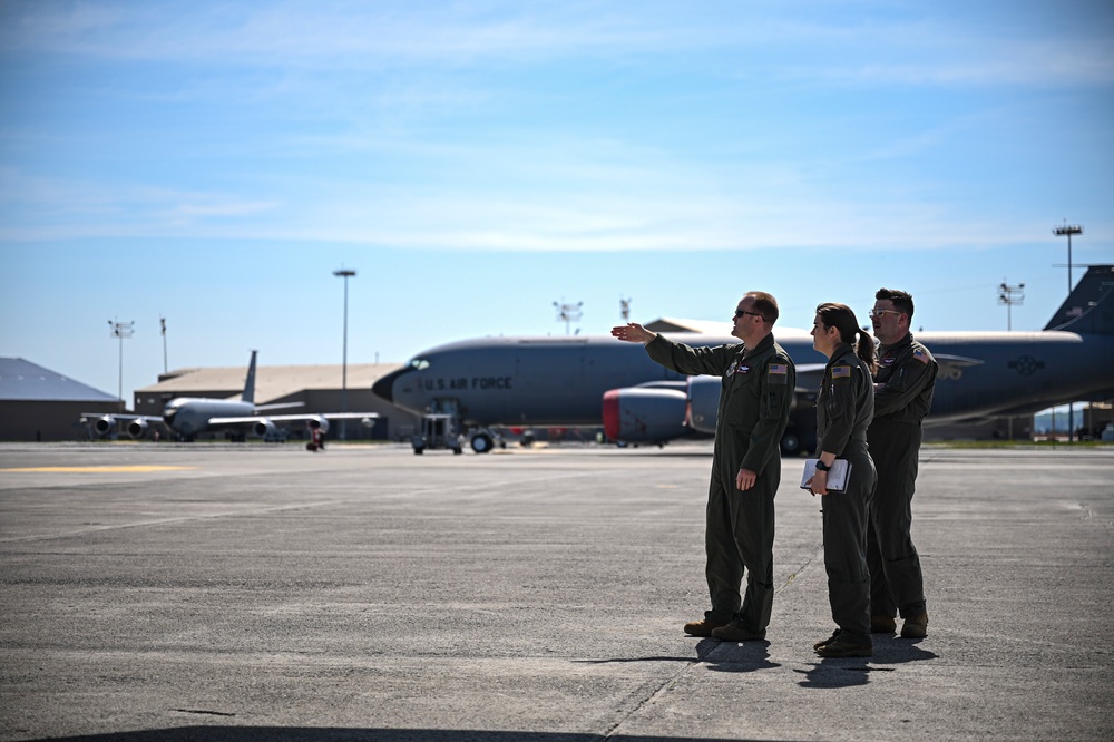 Fairchild AFB KC-135 Stratotanker refuels F-15s and F-35s