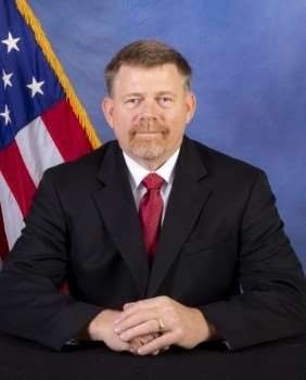 NUWC Division, Keyport Deputy, Mission Execution Bill Carlson recognized with Special Act Award