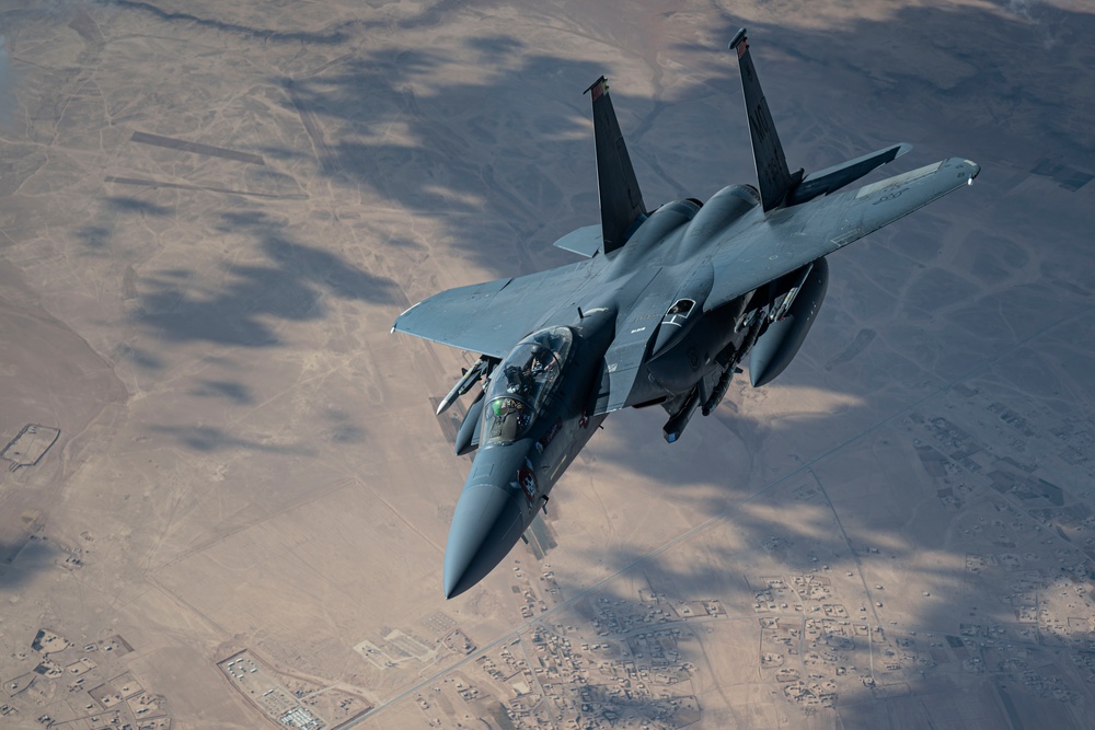Strike Eagles patrol in support of Operation Inherent Resolve