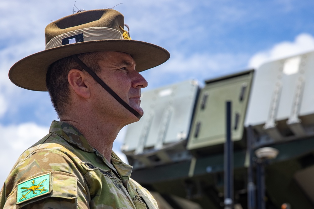 Australian Army Maj. Gen. Ash Collingburn visits Marine Corps Base Hawaii