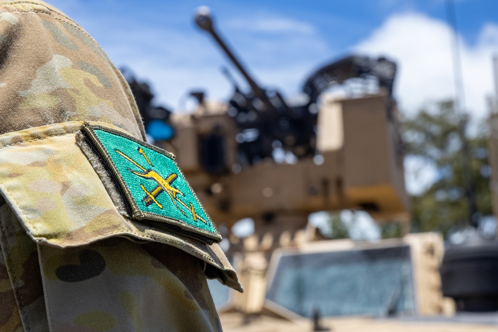 Australian Army Maj. Gen. Ash Collingburn visits Marine Corps Base Hawaii