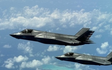 F-35B Lightning IIs fly over Wake Island