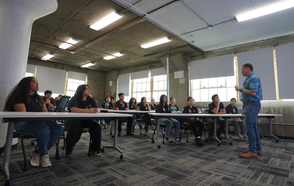 Pearl Harbor Naval Shipyard Hosts Kapolei High School STEM visit