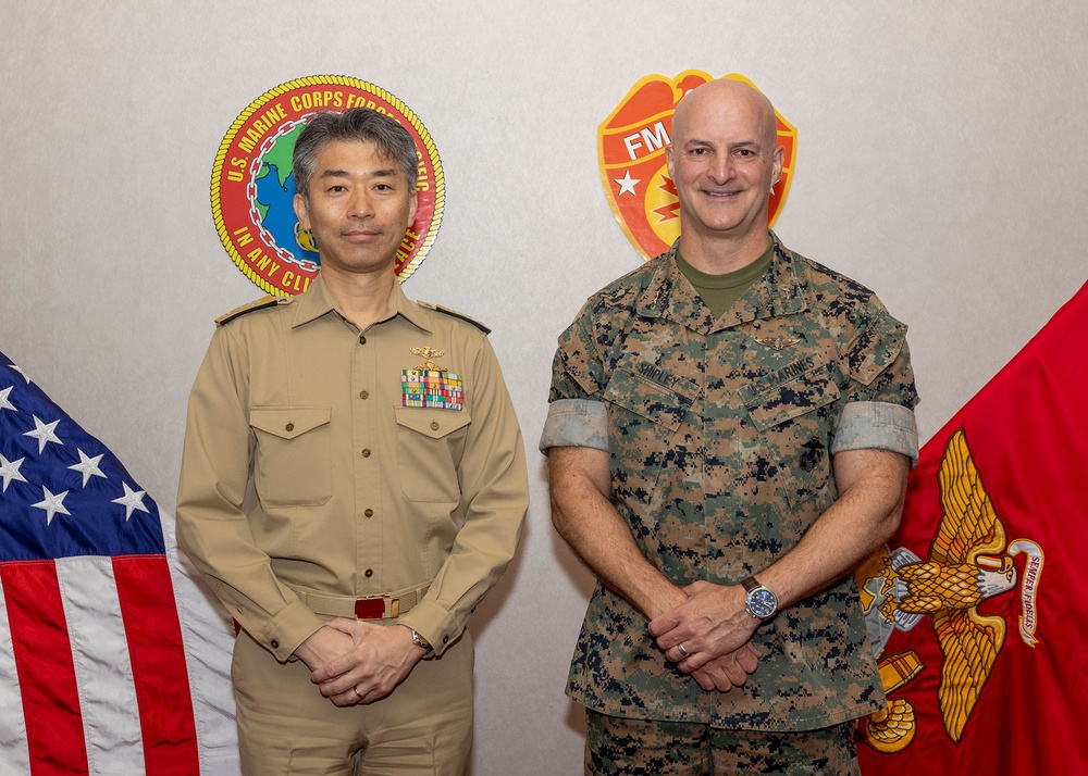 DCOMMARFORPAC meets with Japan Self-Defense Forces Joint Operations Command DV