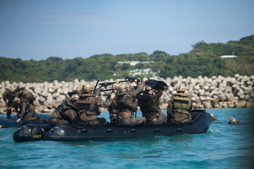 31st MEU Boat Company conducts Small Boat Skills during MEUEX
