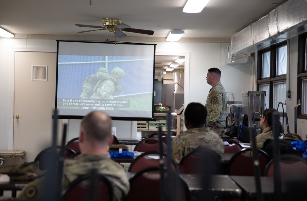 Combat Lifesaver training sharpens Soldier readiness during Annual Training