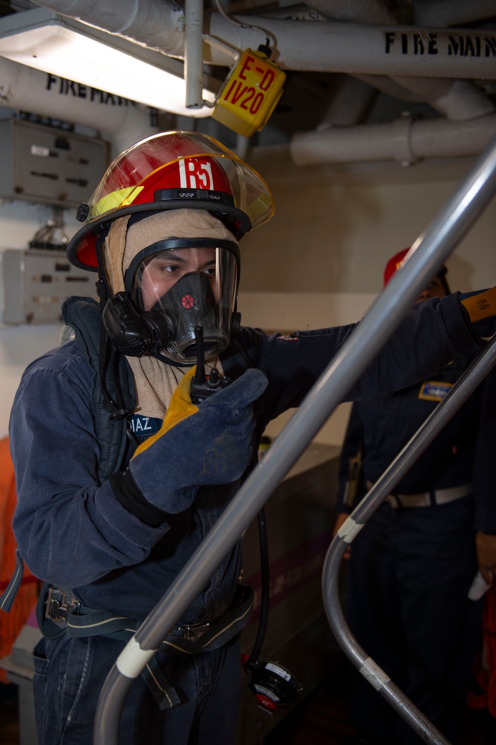 USS Blue Ridge Sailors Conduct Damage Control Training