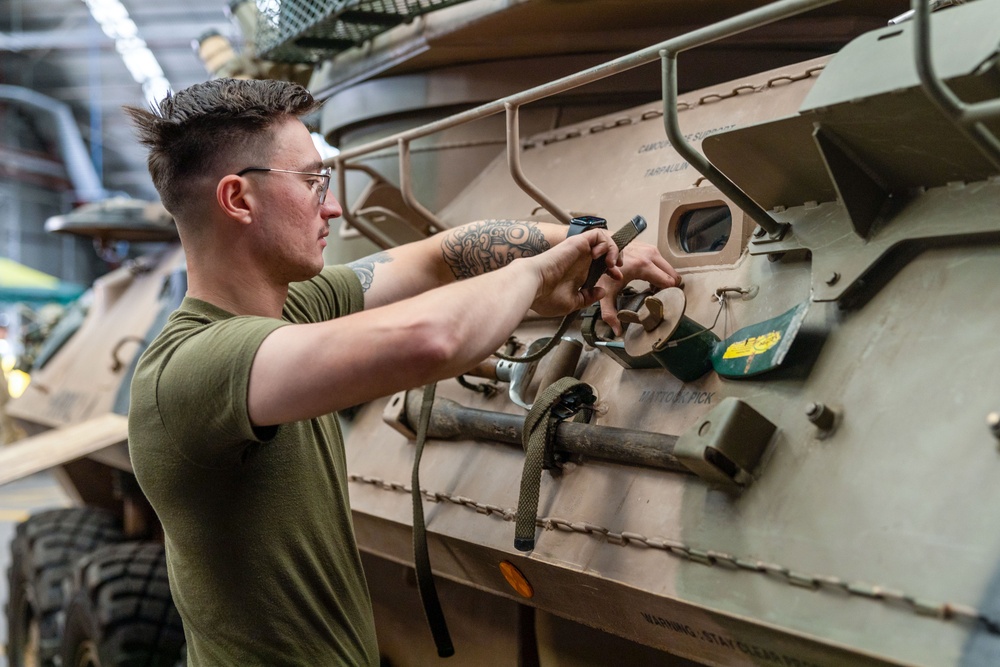U.S. Marines, Australians begin Coral-Balmoral Cup