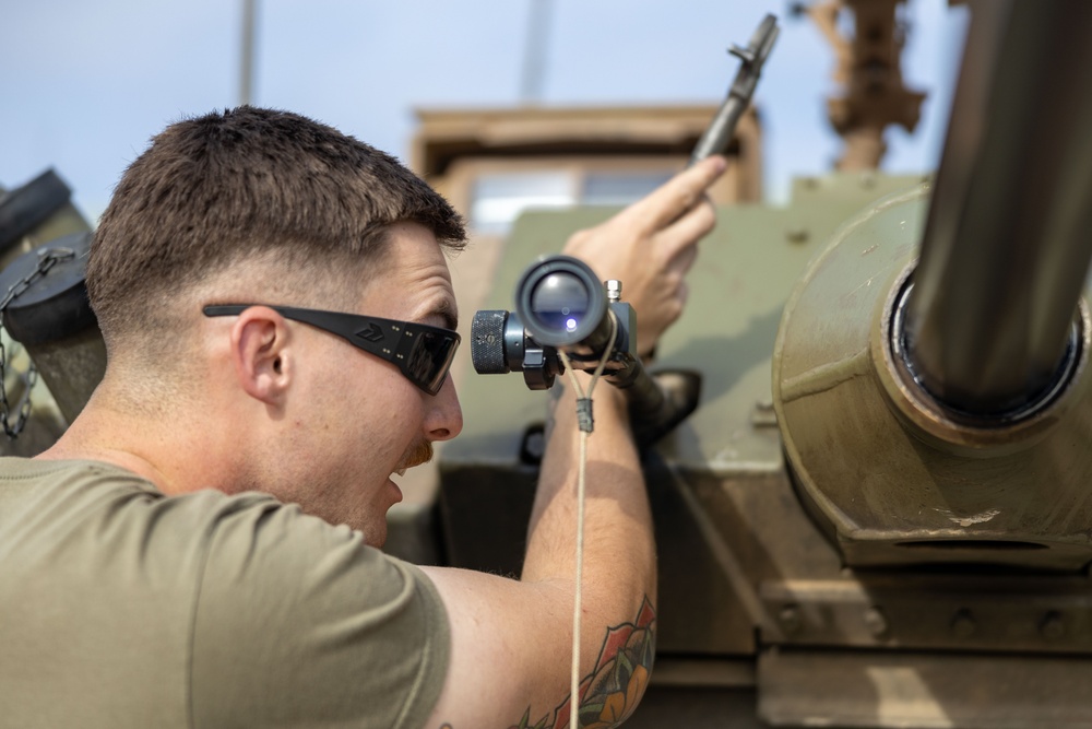 U.S. Marines, Australians zero weapons during Coral-Balmoral Cup