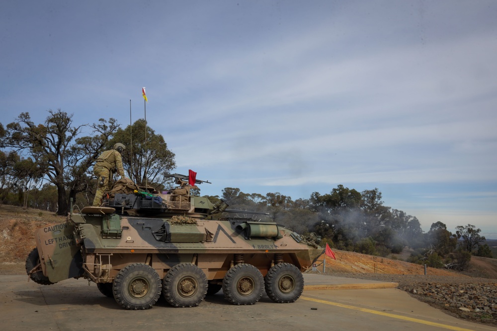 U.S. Marines, Australians zero weapons during Coral-Balmoral Cup