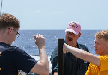 USS Benfold (DDG 65) holds Security Reaction Force Basic Course (SRF-B) training