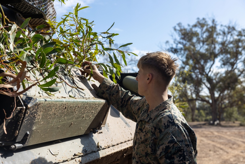 U.S. Marines, Australians practice camouflage skills during Coral-Balmoral Cup