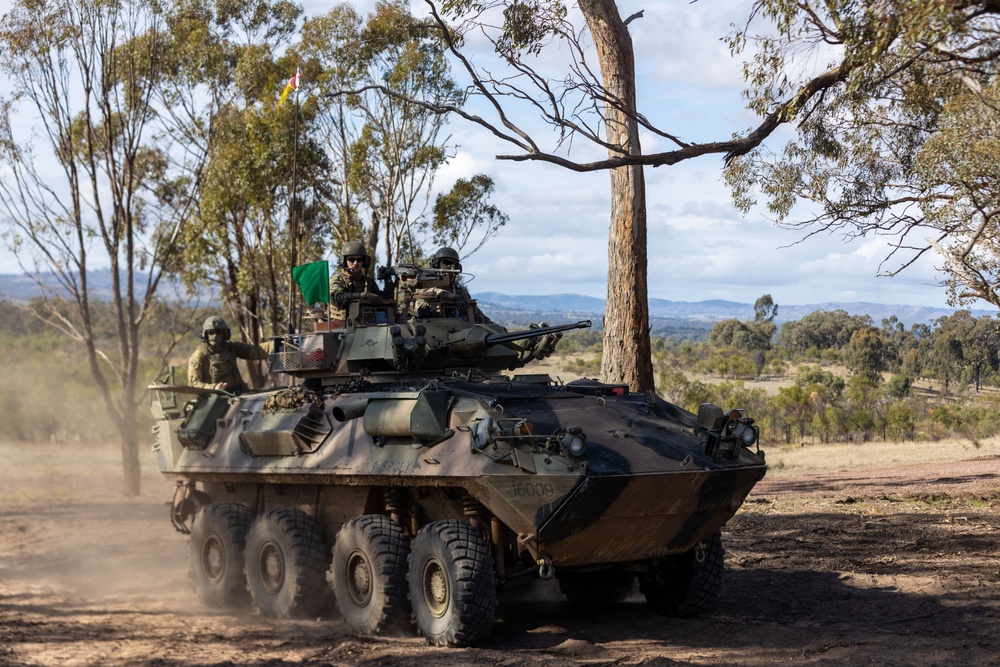 U.S. Marines, Australians practice camouflage skills during Coral-Balmoral Cup