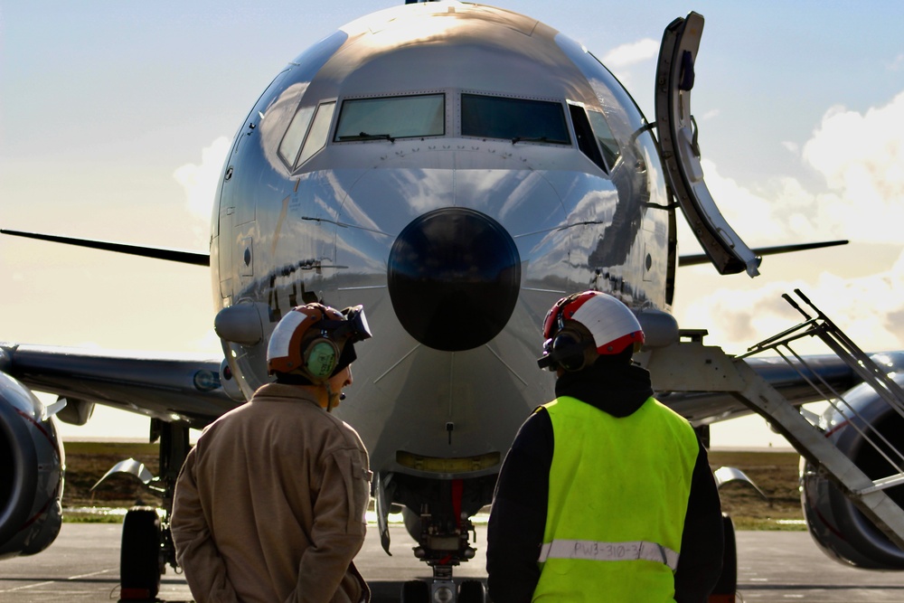 P-8A Engine Turns