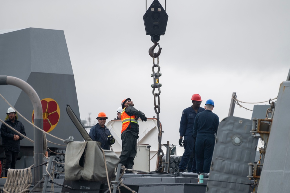 PWD Rota Seabees perform crane operations