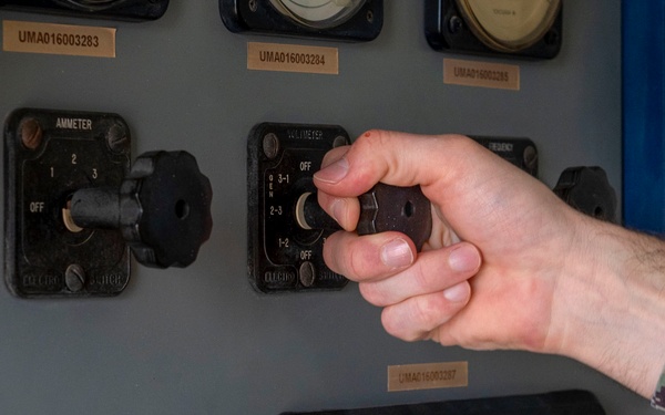 NAVFAC EURAFCENT Sailors tour PWD Rota power plant