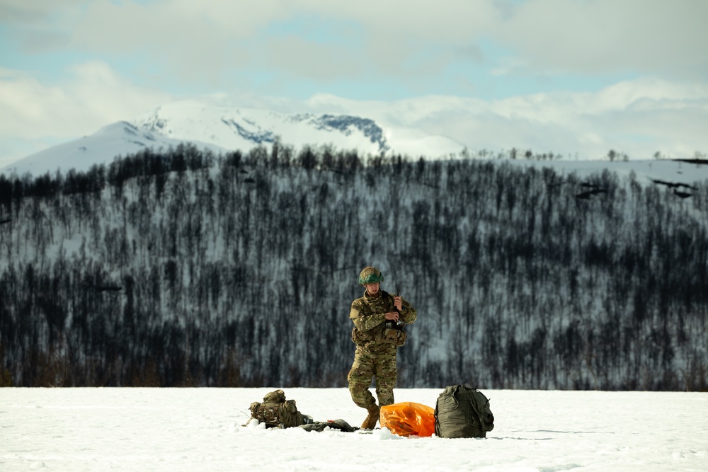 Panther Brigade Soldiers Drop in to Swift Response