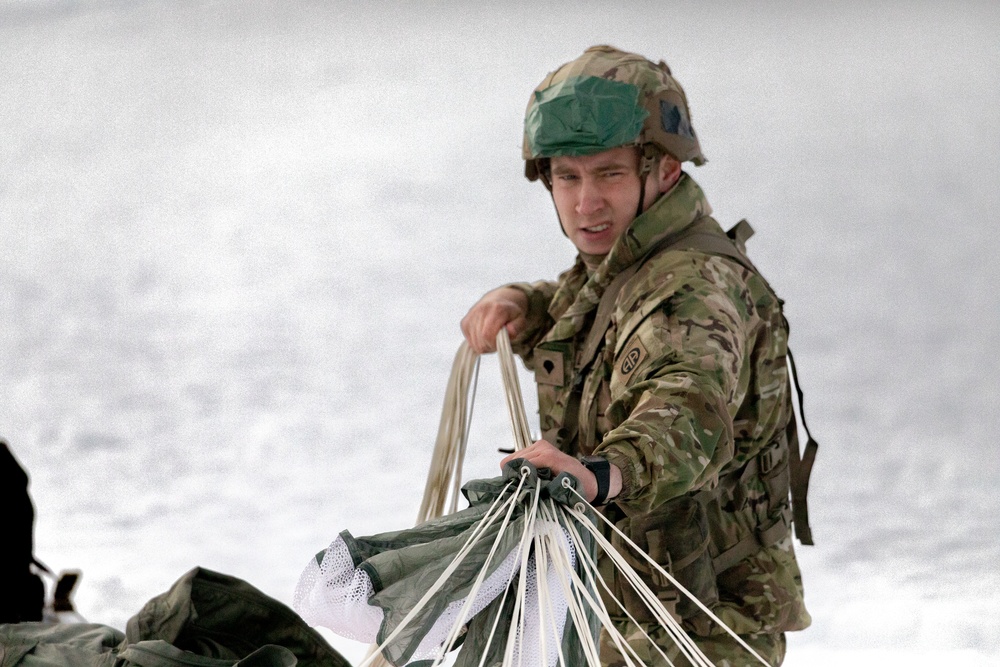 Panther Brigade Soldiers Drop in to Swift Response