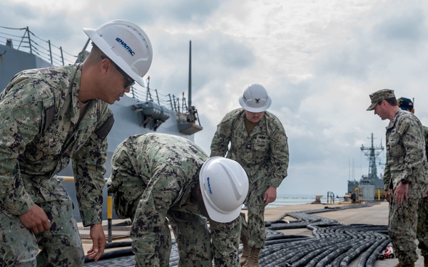 PWD Rota Seabees perform maintenance