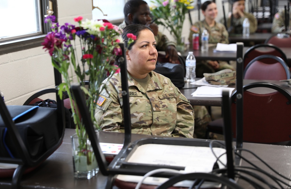 301st HHD honors Mother's Day