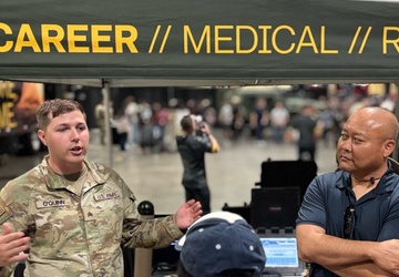 Explosive Ordnance Disposal techs support US Army recruiting at Long Beach Grand Prix