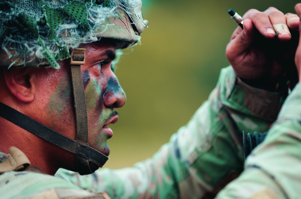 3-319th Airborne Field Artillery Regiment Sling Load and Live Fire