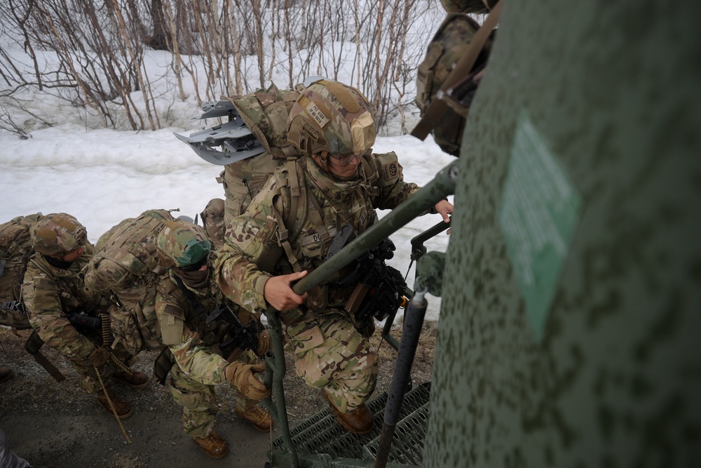 Swift Response 25 | U.S. Marines and Army Conduct Exercise Swift Response