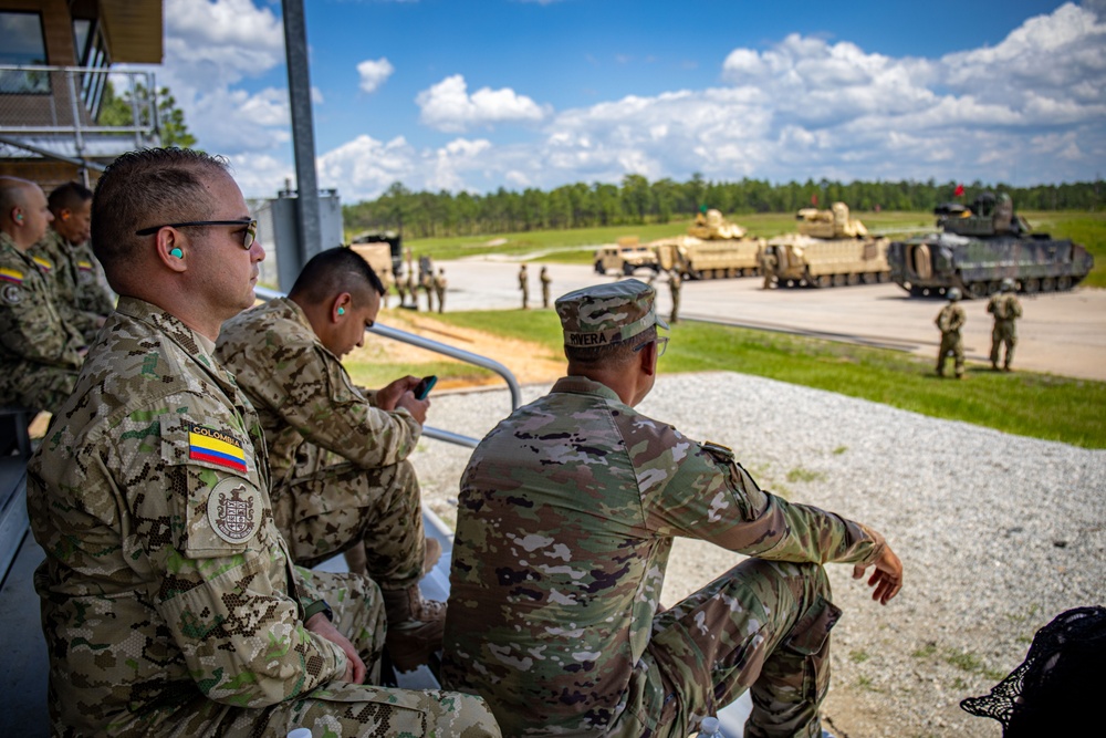 PISAJ-20 observe OSUT live-fire training