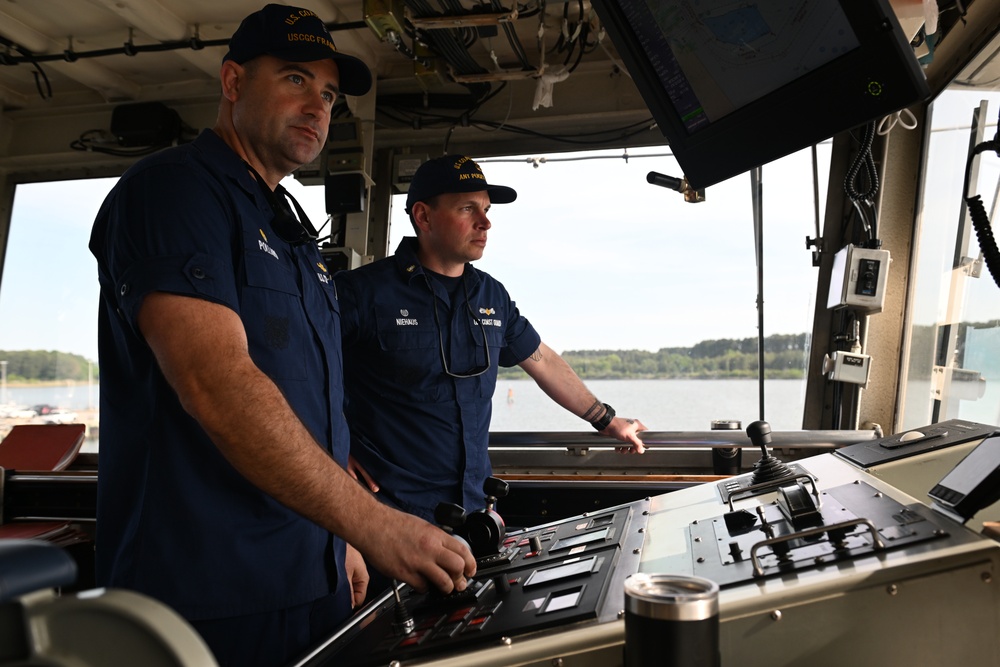 Coast Guard Cutter Frank Drew services buoys in Portsmouth, Virginia