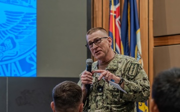 Rear Adm. Lannamann Speaks at HRMC All-Hands Call